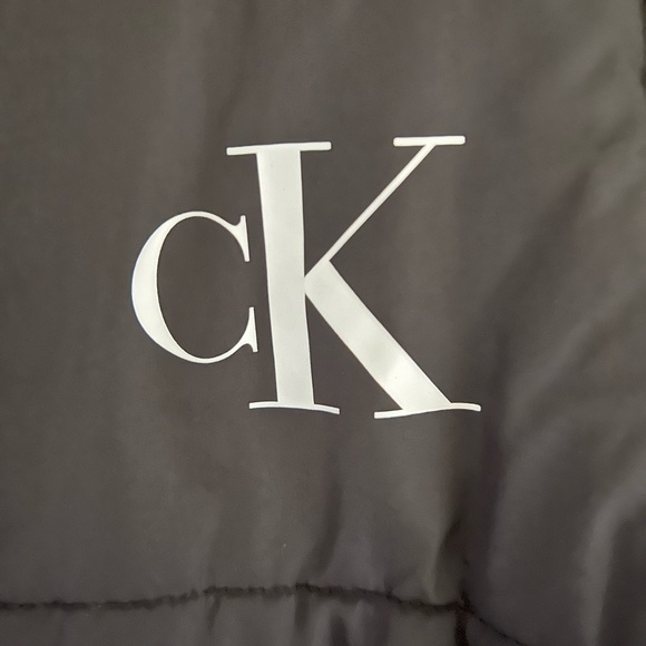 Calvin Klein Hybrid Jacket Size L 14/16 - Picture 3 of 9